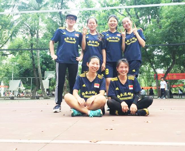 火热五月   女排与你同行――记初等教育学院参加2016年“欢送杯”女排赛（一）   